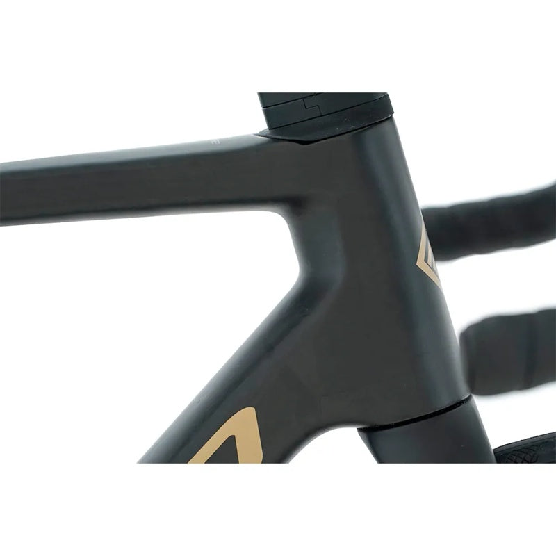 Bicicleta de estrada Raise 15 105 Di2 2025 - Mercado de Luxo - O Maior E-Commerce de Bens, Produtos e Serviços de Luxo do Brasil.