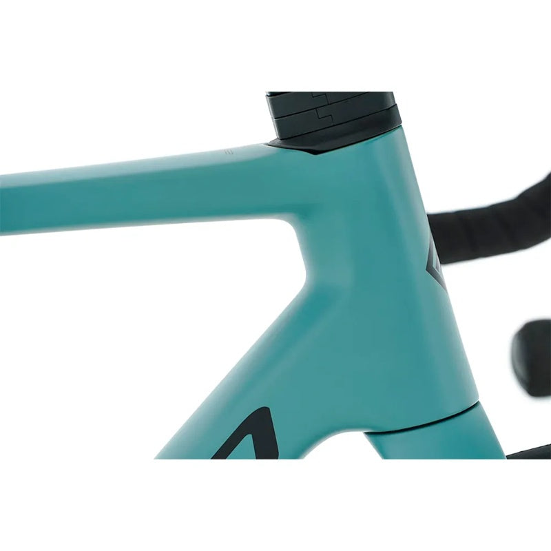 Bicicleta de estrada Raise 15 105 Di2 2025 - Mercado de Luxo - O Maior E-Commerce de Bens, Produtos e Serviços de Luxo do Brasil.