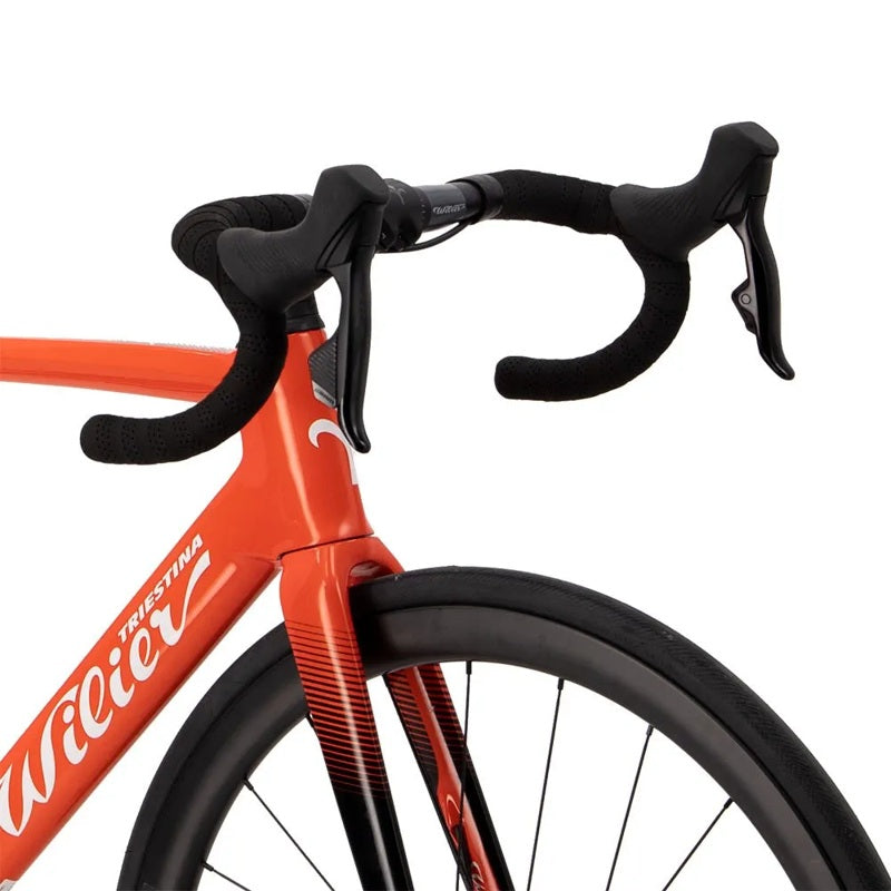 Bicicleta de estrada Cento10 SL Disc Sram Rival AXS - Mercado de Luxo - O Maior E-Commerce de Bens, Produtos e Serviços de Luxo do Brasil.