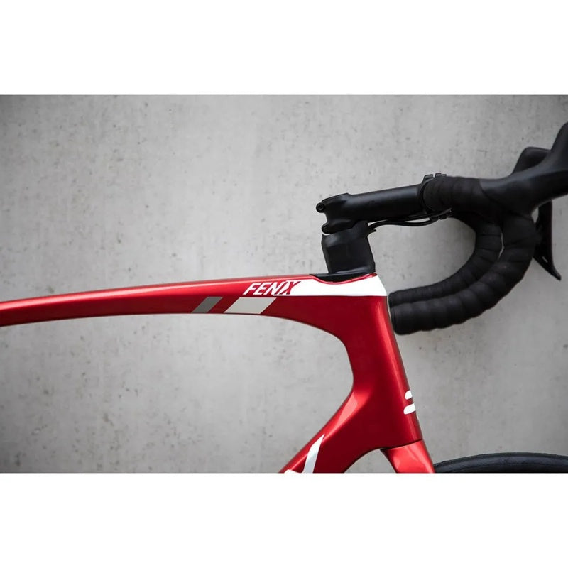 Bicicleta de estrada Fenix Disc 105 Di2 2024 - Mercado de Luxo - O Maior E-Commerce de Bens, Produtos e Serviços de Luxo do Brasil.