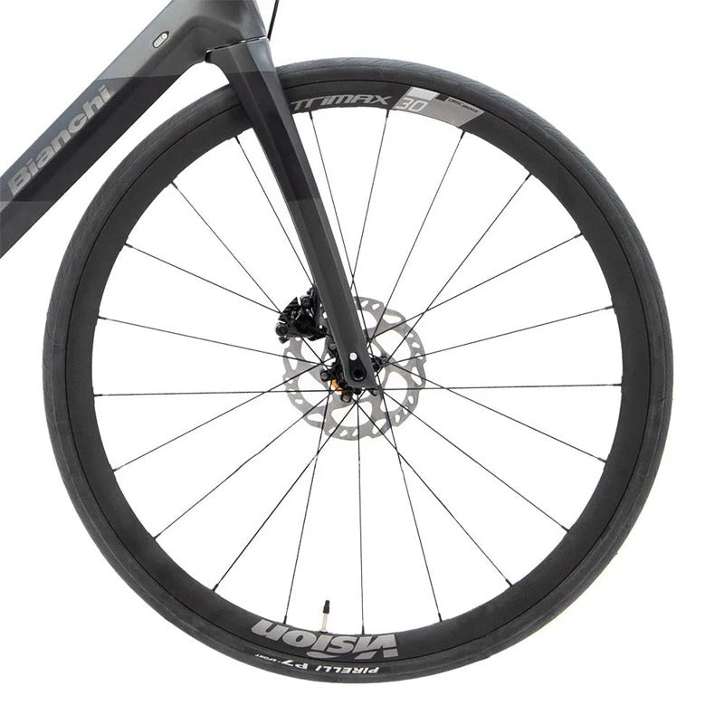Bicicleta de estrada Infinito 105 R7000 2023 - Mercado de Luxo - O Maior E-Commerce de Bens, Produtos e Serviços de Luxo do Brasil.