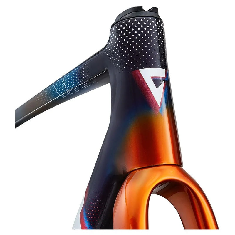 Quadro de estrada TCR Advanced SL-FF 2024 - Mercado de Luxo - O Maior E-Commerce de Bens, Produtos e Serviços de Luxo do Brasil.