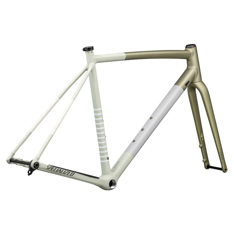 Quadro de gravel Crux DSW 2025 - Mercado de Luxo - O Maior E-Commerce de Bens, Produtos e Serviços de Luxo do Brasil.