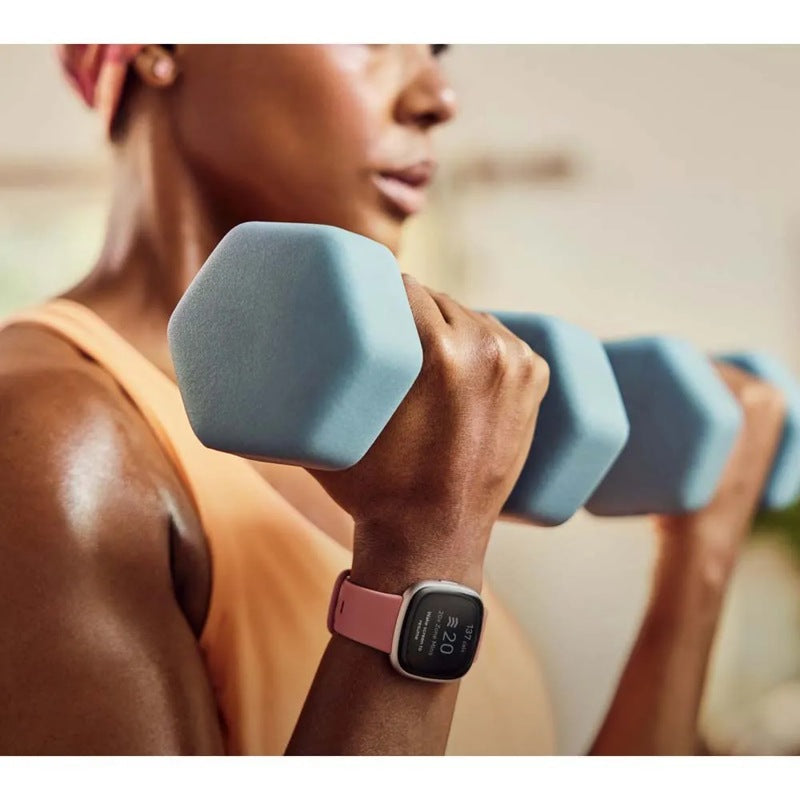 Smartwatch Versa 4 - Mercado de Luxo - O Maior E-Commerce de Bens, Produtos e Serviços de Luxo do Brasil.