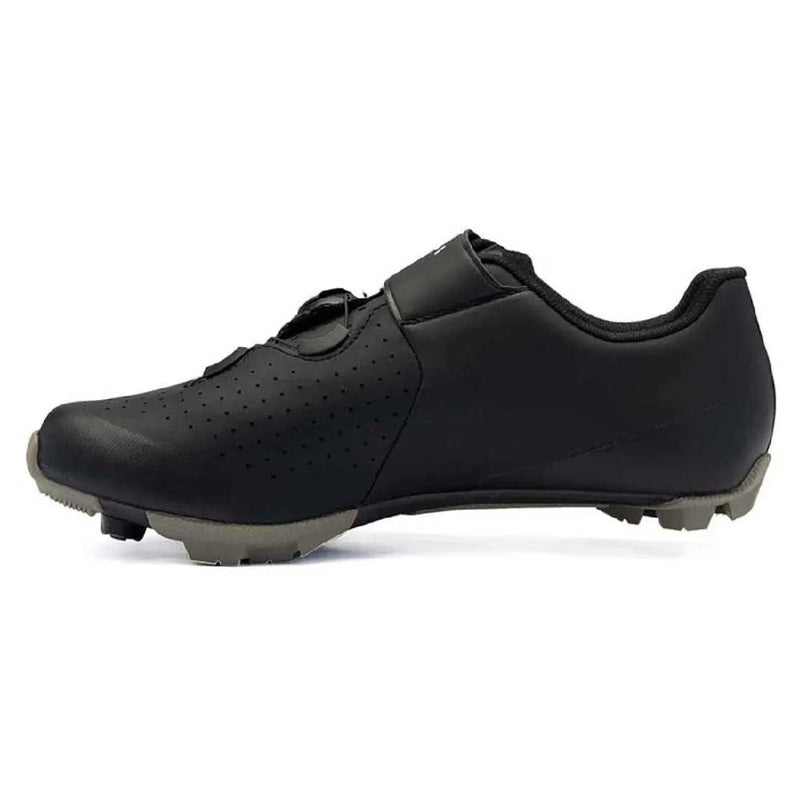 Sapatilhas MTB Physis - Mercado de Luxo - O Maior E-Commerce de Bens, Produtos e Serviços de Luxo do Brasil.