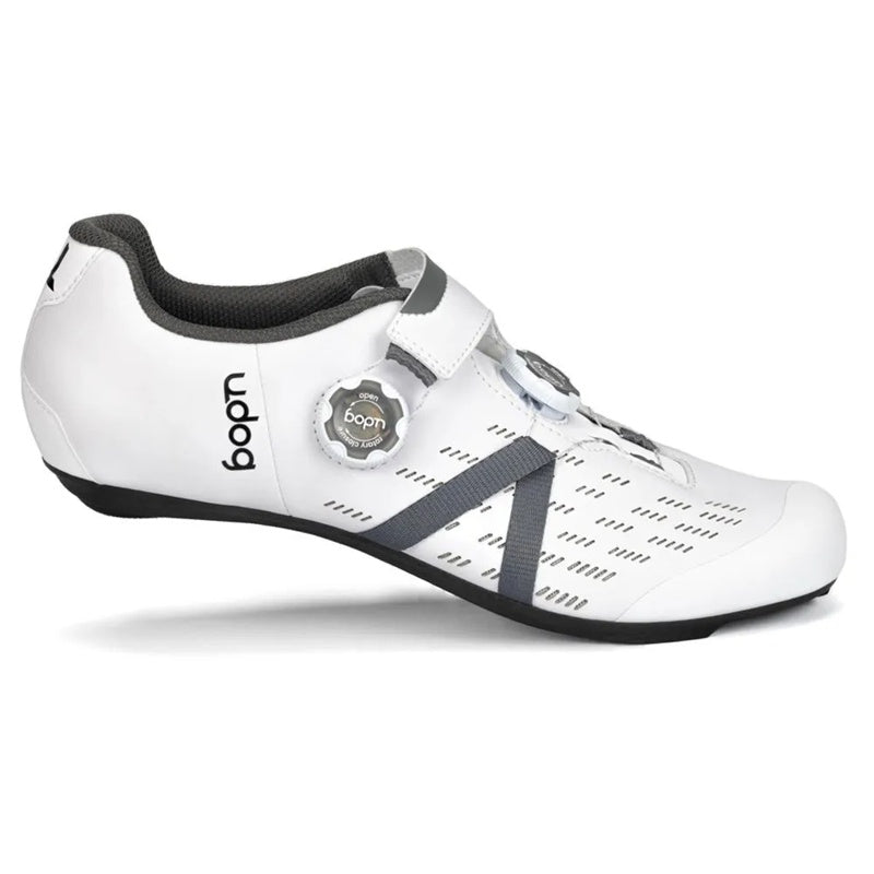Sapatos de estrada Cento - Mercado de Luxo - O Maior E-Commerce de Bens, Produtos e Serviços de Luxo do Brasil.