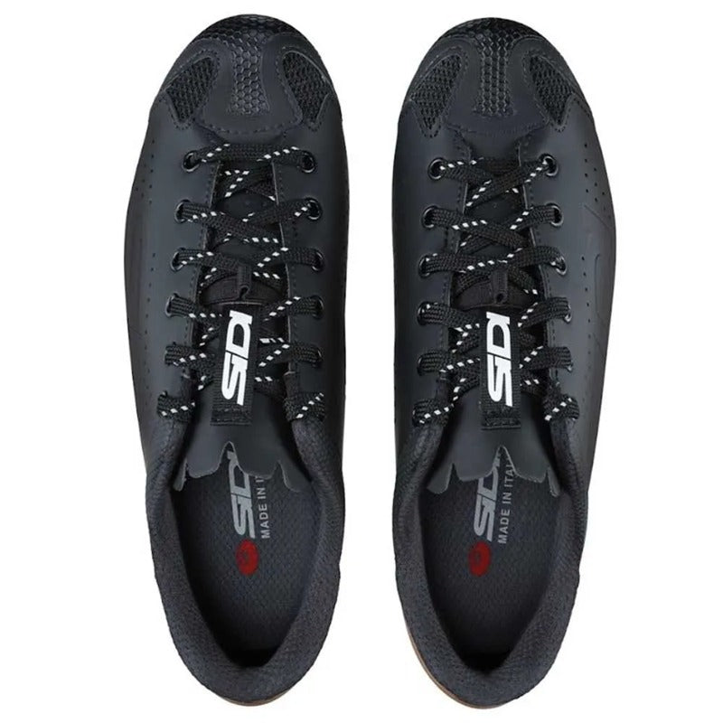 Sapatilhas MTB Dust Shoelace - Mercado de Luxo - O Maior E-Commerce de Bens, Produtos e Serviços de Luxo do Brasil.