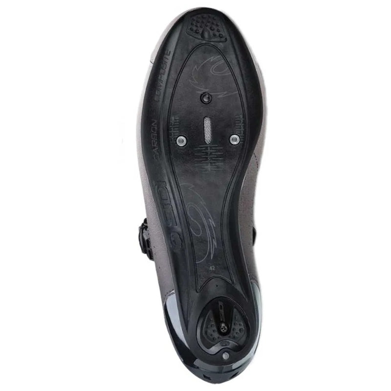 Sapatos de estrada Genius 10 - Mercado de Luxo - O Maior E-Commerce de Bens, Produtos e Serviços de Luxo do Brasil.