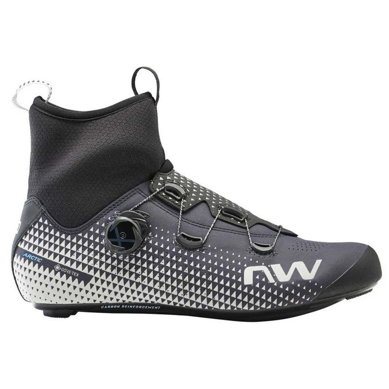 Sapatilhas MTB Celsius R Arctic Goretex - Mercado de Luxo - O Maior E-Commerce de Bens, Produtos e Serviços de Luxo do Brasil.