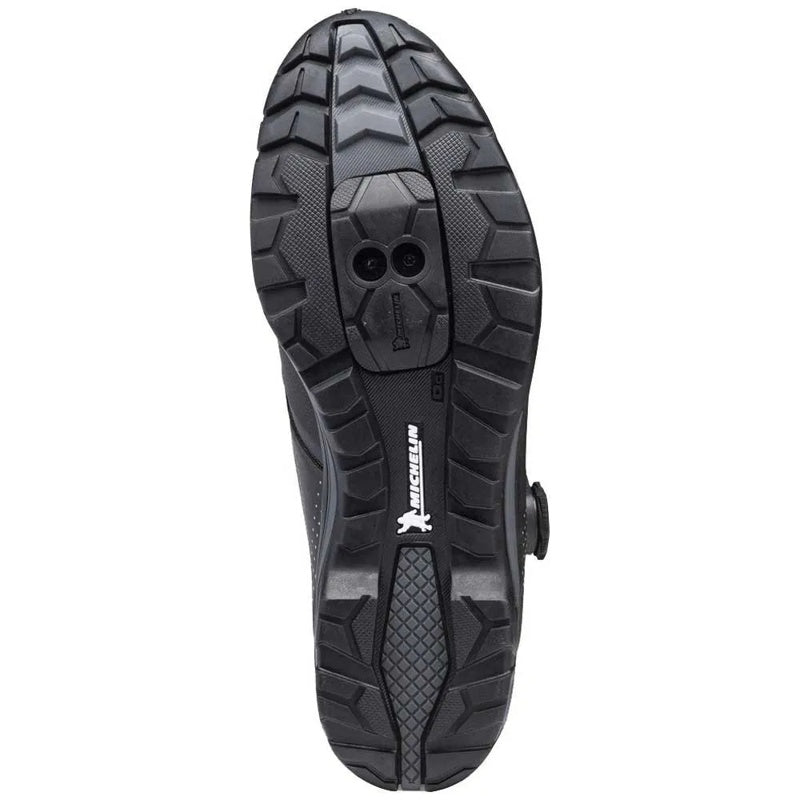 Sapatilhas MTB X-Celsius Artic Goretex - Mercado de Luxo - O Maior E-Commerce de Bens, Produtos e Serviços de Luxo do Brasil.