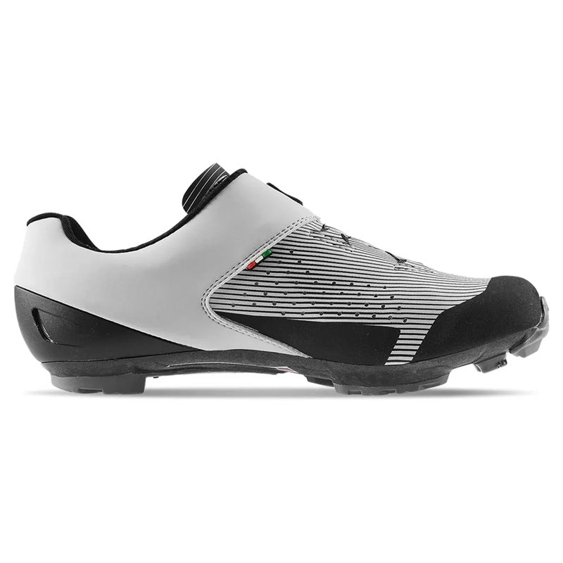Sapatilhas MTB Carbon G.Dare - Mercado de Luxo - O Maior E-Commerce de Bens, Produtos e Serviços de Luxo do Brasil.