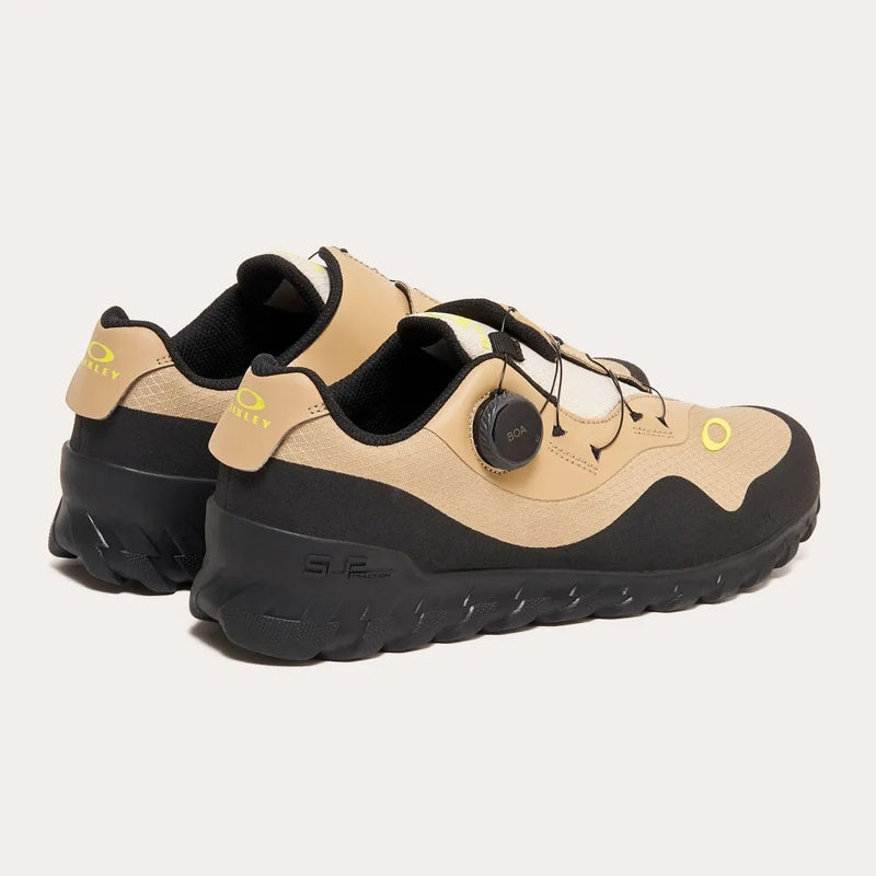 Sapatos Koya rc boa clipless - Mercado de Luxo - O Maior E-Commerce de Bens, Produtos e Serviços de Luxo do Brasil.