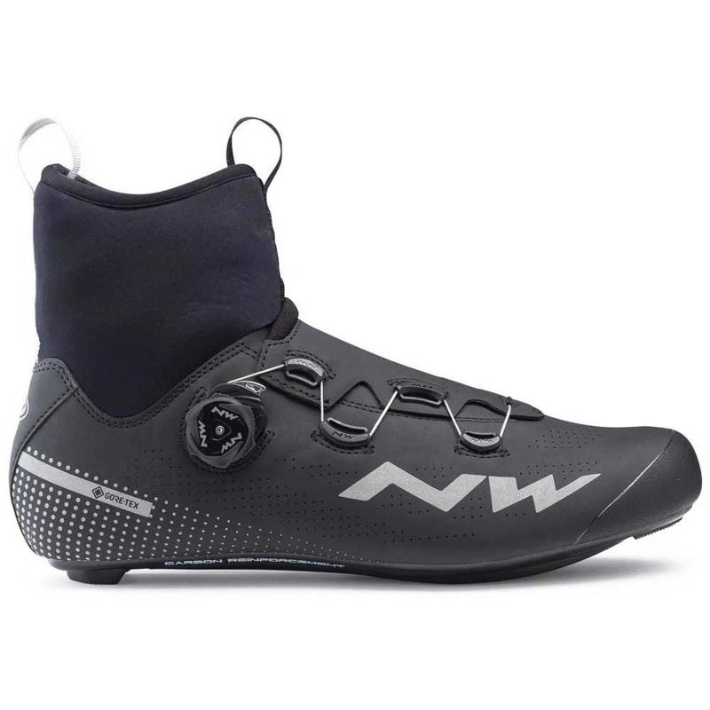 Sapatos de estrada Celsius Goretex - Mercado de Luxo - O Maior E-Commerce de Bens, Produtos e Serviços de Luxo do Brasil.