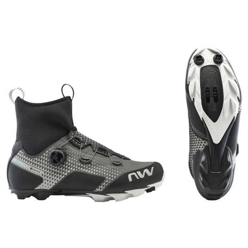 Sapatilhas MTB Celsius XC Arctic Goretex - Mercado de Luxo - O Maior E-Commerce de Bens, Produtos e Serviços de Luxo do Brasil.