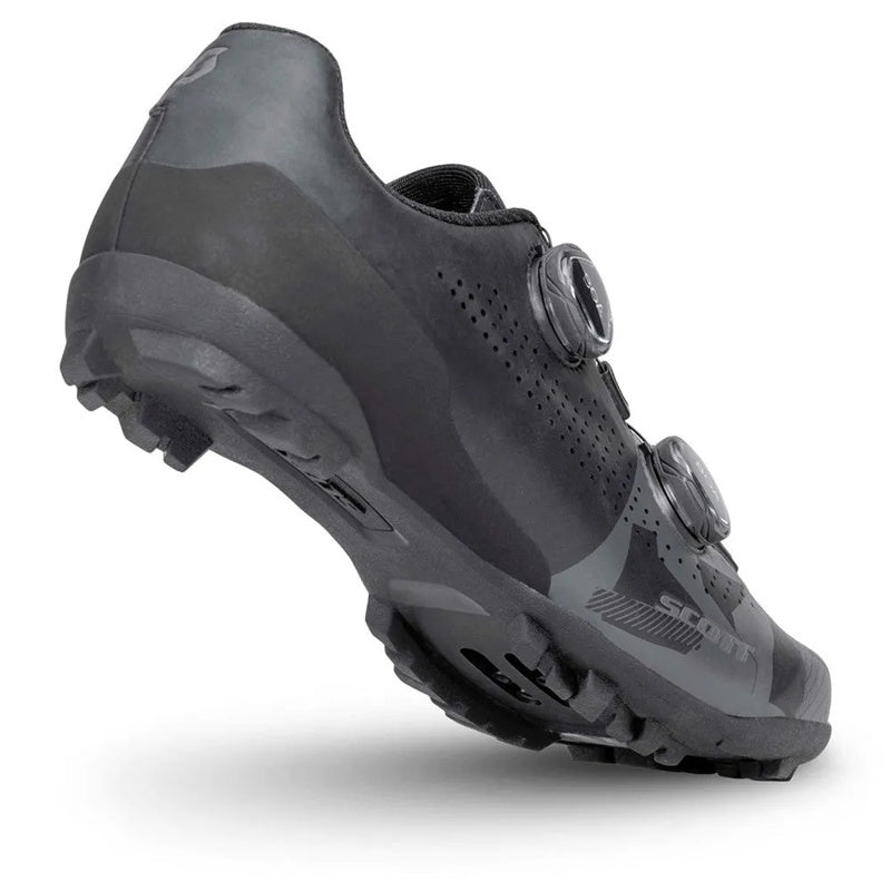 Sapatos de gravel RC - Mercado de Luxo - O Maior E-Commerce de Bens, Produtos e Serviços de Luxo do Brasil.