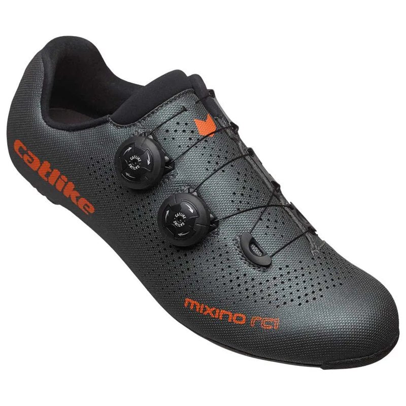 Sapatos de estrada Mixino RC1 Carbon - Mercado de Luxo - O Maior E-Commerce de Bens, Produtos e Serviços de Luxo do Brasil.