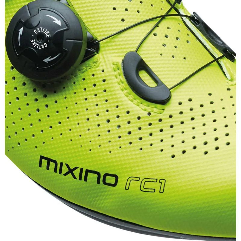 Sapatos de estrada Mixino RC1 Carbon - Mercado de Luxo - O Maior E-Commerce de Bens, Produtos e Serviços de Luxo do Brasil.