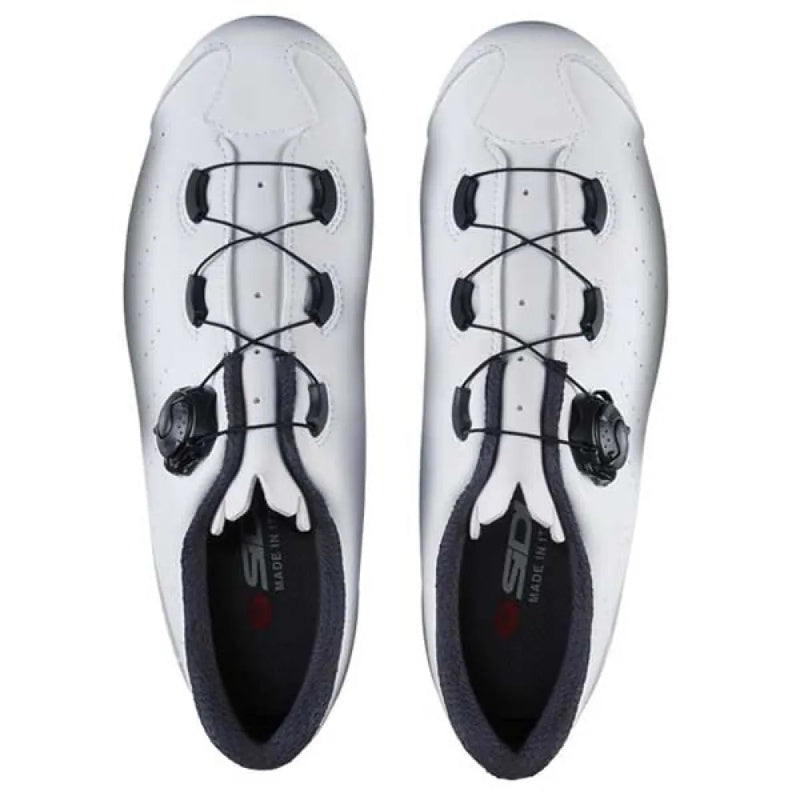Sapatos de estrada Fast 2 - Mercado de Luxo - O Maior E-Commerce de Bens, Produtos e Serviços de Luxo do Brasil.