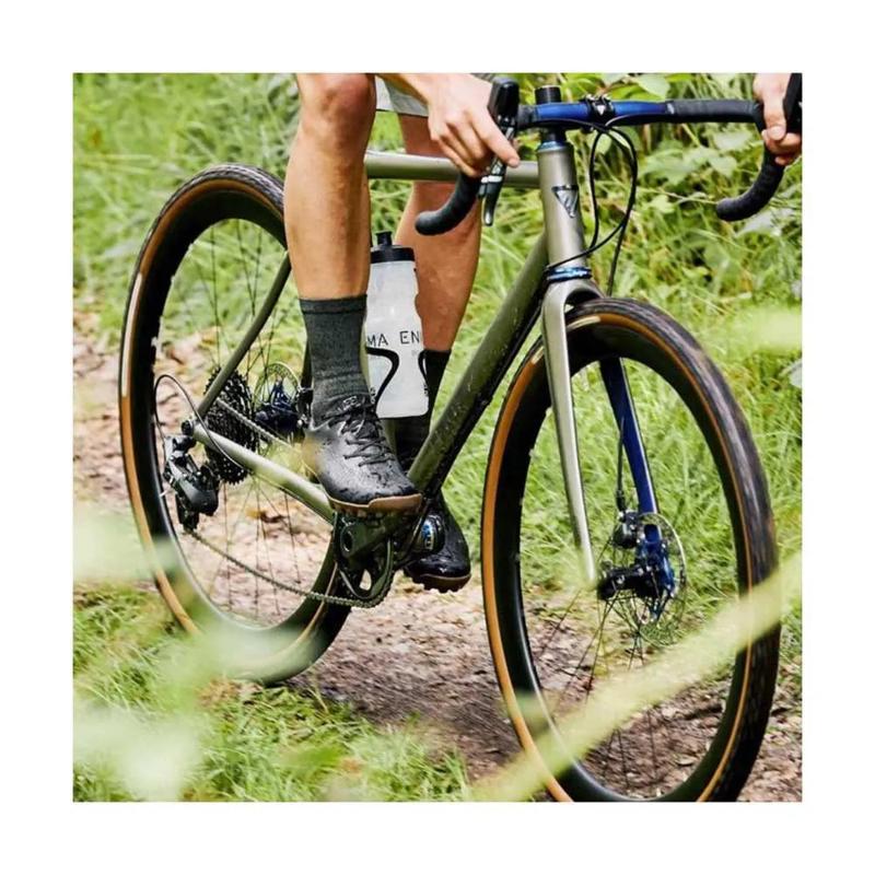 Sapatos de gravel Gran Tourer - Mercado de Luxo - O Maior E-Commerce de Bens, Produtos e Serviços de Luxo do Brasil.