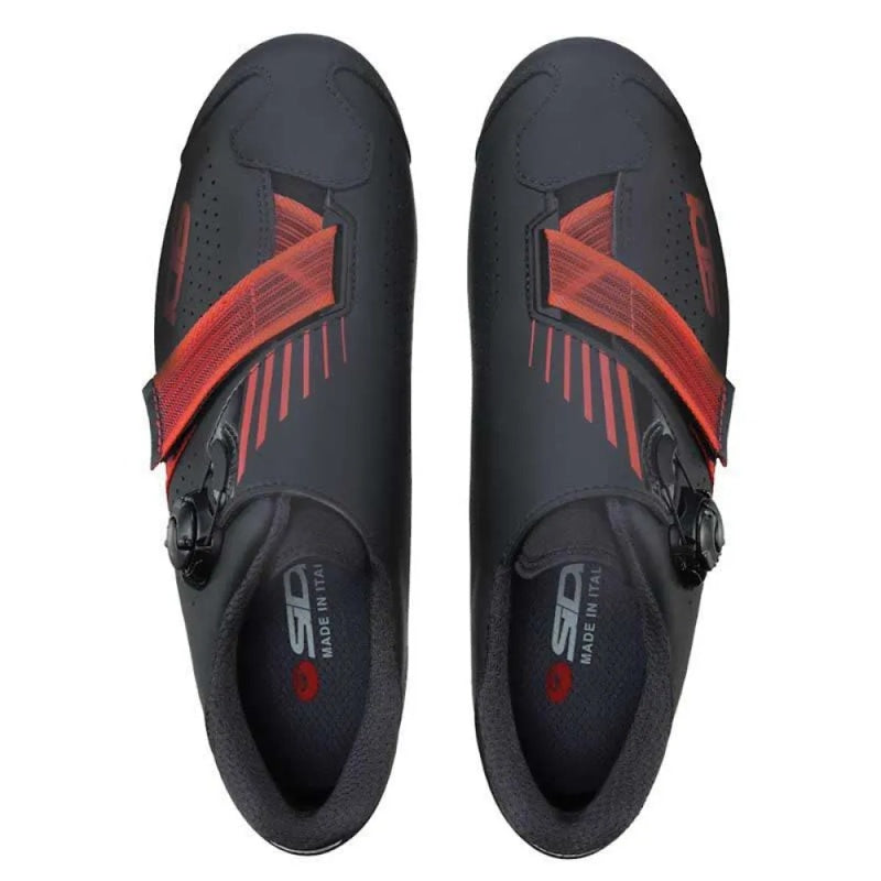 Sapatos de estrada Prima - Mercado de Luxo - O Maior E-Commerce de Bens, Produtos e Serviços de Luxo do Brasil.