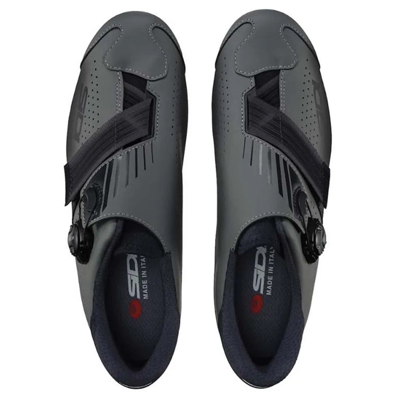 Sapatos de estrada Prima Mega - Mercado de Luxo - O Maior E-Commerce de Bens, Produtos e Serviços de Luxo do Brasil.