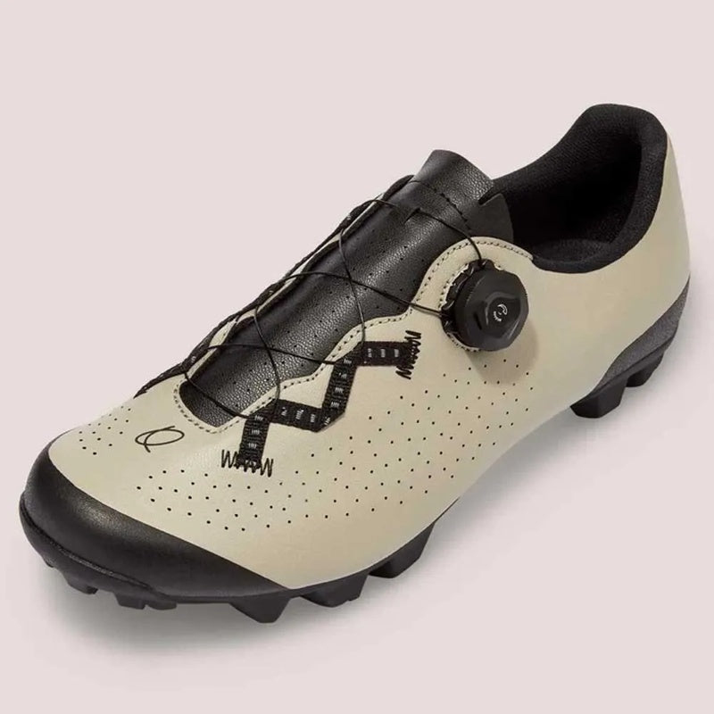 Sapatos de gravel Escape Off-Road - Mercado de Luxo - O Maior E-Commerce de Bens, Produtos e Serviços de Luxo do Brasil.