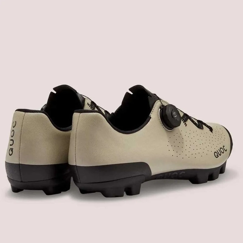 Sapatos de gravel Escape Off-Road - Mercado de Luxo - O Maior E-Commerce de Bens, Produtos e Serviços de Luxo do Brasil.