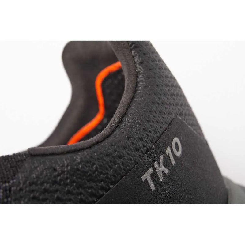 Sapatilhas MTB TK10 - Mercado de Luxo - O Maior E-Commerce de Bens, Produtos e Serviços de Luxo do Brasil.