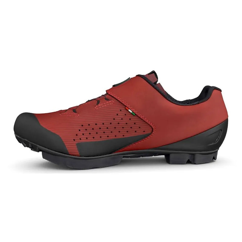Sapatilhas MTB G.Dare - Mercado de Luxo - O Maior E-Commerce de Bens, Produtos e Serviços de Luxo do Brasil.