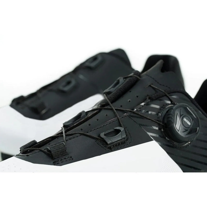 Sapatos de estrada Sydrix Pro - Mercado de Luxo - O Maior E-Commerce de Bens, Produtos e Serviços de Luxo do Brasil.