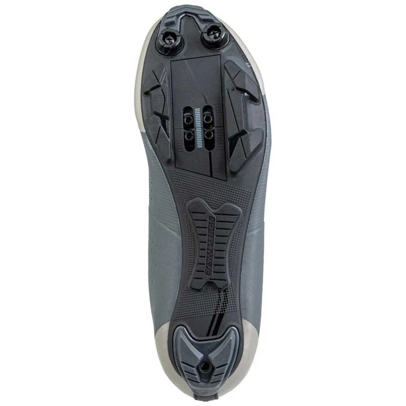 Sapatilhas MTB Razer - Mercado de Luxo - O Maior E-Commerce de Bens, Produtos e Serviços de Luxo do Brasil.