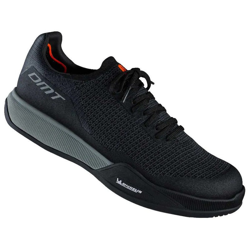 Sapatilhas MTB FK10 - Mercado de Luxo - O Maior E-Commerce de Bens, Produtos e Serviços de Luxo do Brasil.