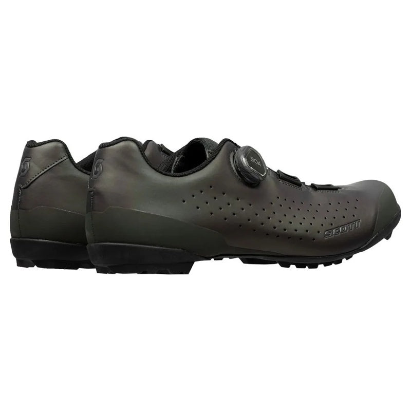 Sapatos de gravel Pro - Mercado de Luxo - O Maior E-Commerce de Bens, Produtos e Serviços de Luxo do Brasil.