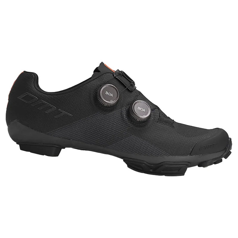 Sapatilhas MTB KM0 Evo - Mercado de Luxo - O Maior E-Commerce de Bens, Produtos e Serviços de Luxo do Brasil.