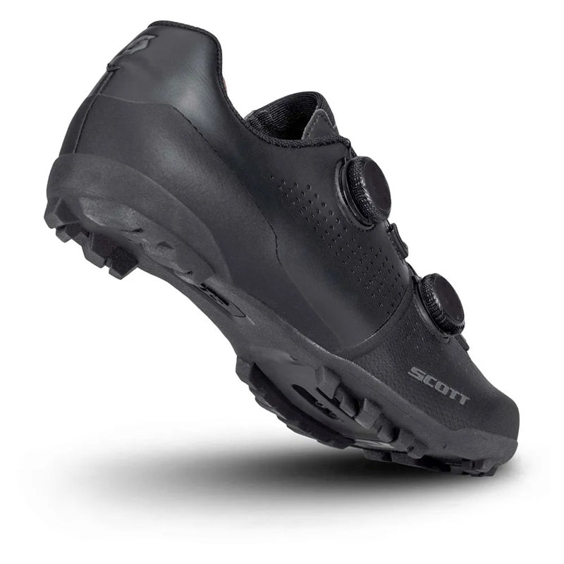 Sapatos de gravel RC Carbon - Mercado de Luxo - O Maior E-Commerce de Bens, Produtos e Serviços de Luxo do Brasil.