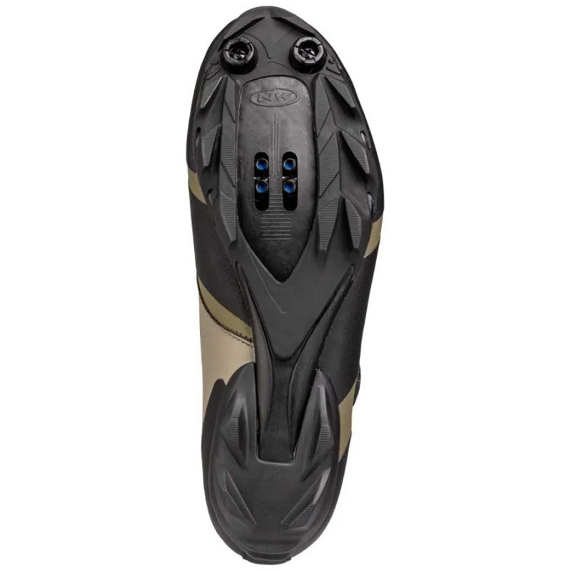 Sapatilhas MTB Celsius XC Arctic GTX - Mercado de Luxo - O Maior E-Commerce de Bens, Produtos e Serviços de Luxo do Brasil.