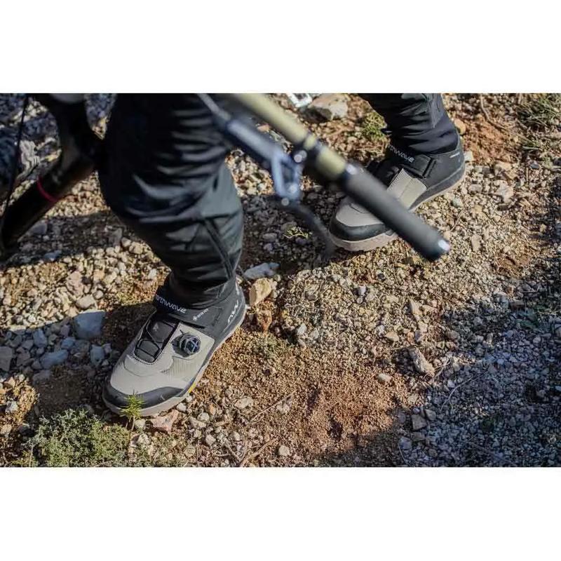 Sapatilhas MTB Kingrock Plus GTX - Mercado de Luxo - O Maior E-Commerce de Bens, Produtos e Serviços de Luxo do Brasil.