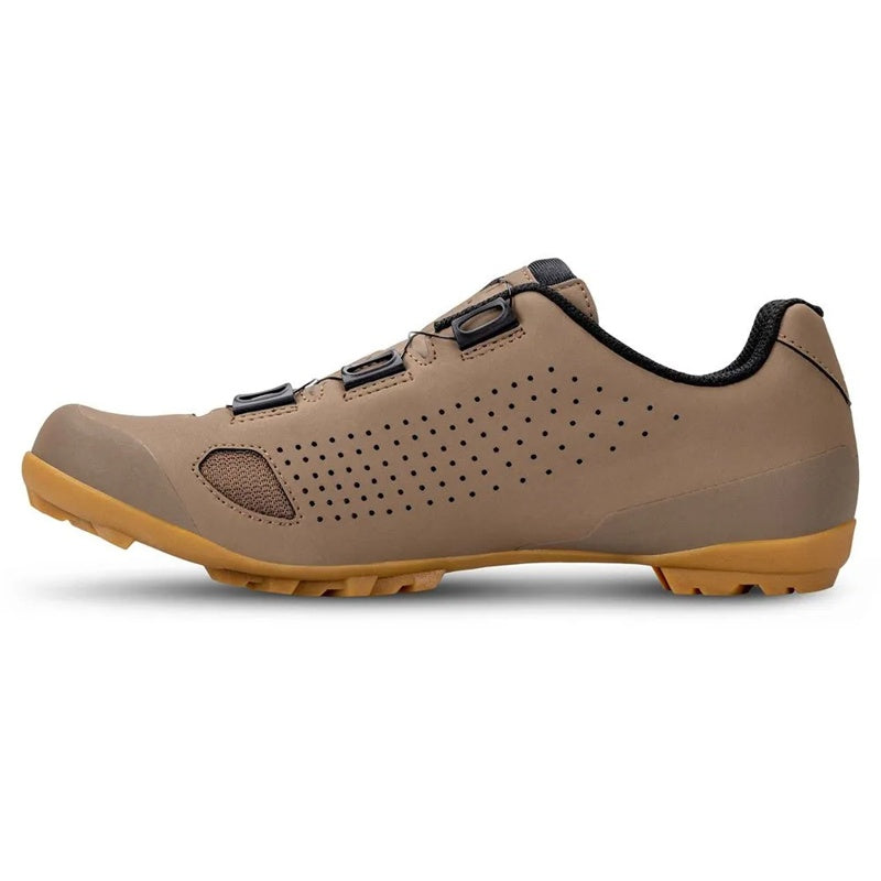Sapatos de gravel Pro - Mercado de Luxo - O Maior E-Commerce de Bens, Produtos e Serviços de Luxo do Brasil.
