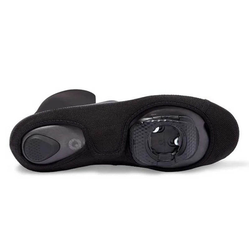 Capas sapatos - Mercado de Luxo - O Maior E-Commerce de Bens, Produtos e Serviços de Luxo do Brasil.