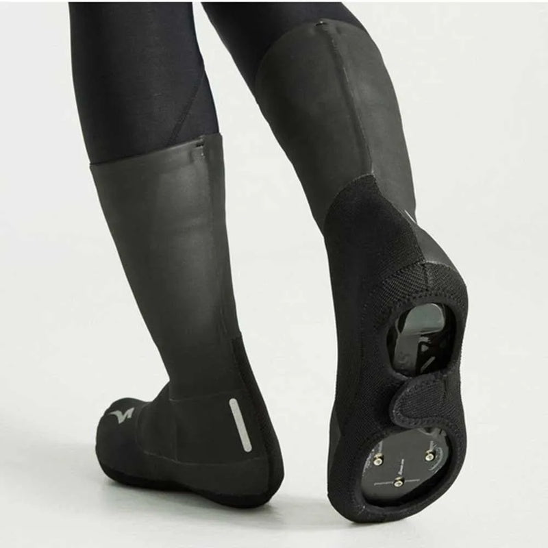 Capas sapatos Neoprene - Mercado de Luxo - O Maior E-Commerce de Bens, Produtos e Serviços de Luxo do Brasil.