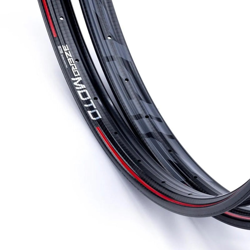 Aro 3Zero Moto Tubeless Front - Mercado de Luxo - O Maior E-Commerce de Bens, Produtos e Serviços de Luxo do Brasil.