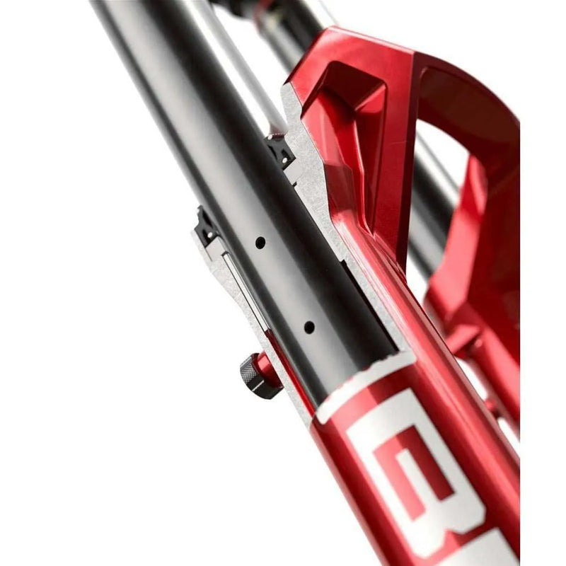 Garfo de MTB Boxxer Ultimate Charger3 RC2 OffSet 52 mm 1-1/8`` D1 - Mercado de Luxo - O Maior E-Commerce de Bens, Produtos e Serviços de Luxo do Brasil.