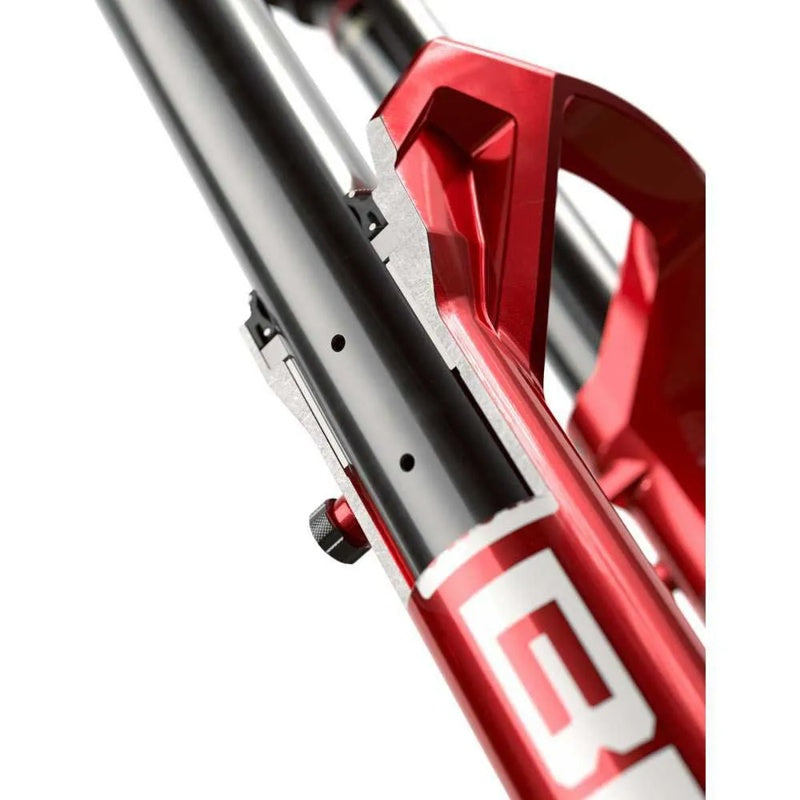 Garfo de MTB Boxxer Ultimate Charger3 RC2 OffSet 48 mm 1-1/8`` D1 - Mercado de Luxo - O Maior E-Commerce de Bens, Produtos e Serviços de Luxo do Brasil.