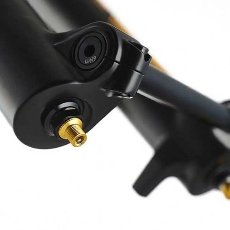 Garfo de MTB RXF38 M.2 Air FG3817 2211 - Mercado de Luxo - O Maior E-Commerce de Bens, Produtos e Serviços de Luxo do Brasil.