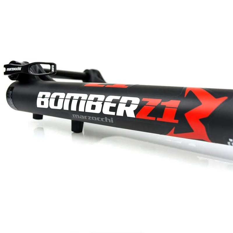 Garfo de MTB Bomber Z1 Sweep-Adj 15QRx110 44 mm - Mercado de Luxo - O Maior E-Commerce de Bens, Produtos e Serviços de Luxo do Brasil.