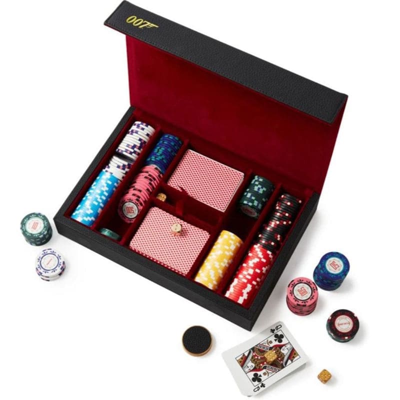 Jogo de Poker James Bond 007 Official Personalizável - Mercado de Luxo - O Maior E-Commerce de Bens, Produtos e Serviços de Luxo do Brasil.