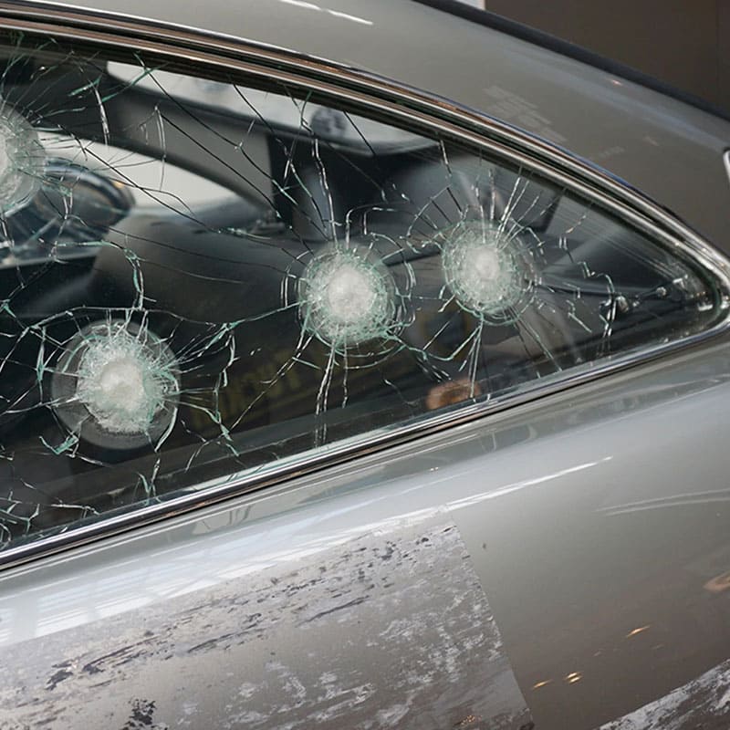 Réplica Aston Martin DB5 com Dispositivos James Bond 007 No Time To Die Escala 1:8 by Agora Models - Mercado de Luxo - O Maior E-Commerce de Bens, Produtos e Serviços de Luxo do Brasil.