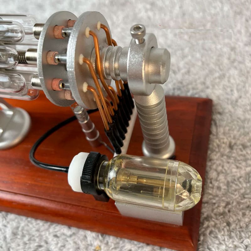 Motor Stirling de Aeronave - Mercado de Luxo - O Maior E-Commerce de Bens, Produtos e Serviços de Luxo do Brasil.