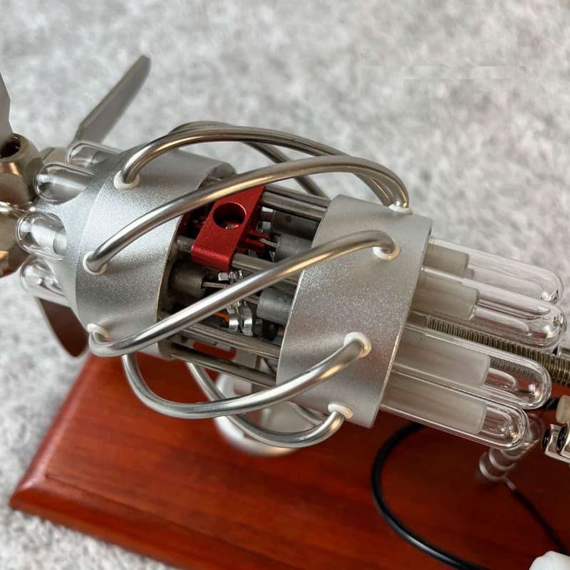 Motor Stirling de Aeronave - Mercado de Luxo - O Maior E-Commerce de Bens, Produtos e Serviços de Luxo do Brasil.