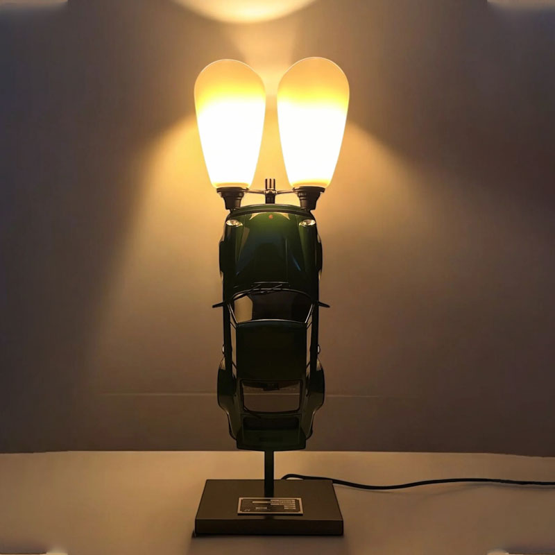 Luminária Edição Limitada Porsche 930 Turbo Coupé - Verde Irish Escala 1:12 - Mercado de Luxo - O Maior E-Commerce de Bens, Produtos e Serviços de Luxo do Brasil.